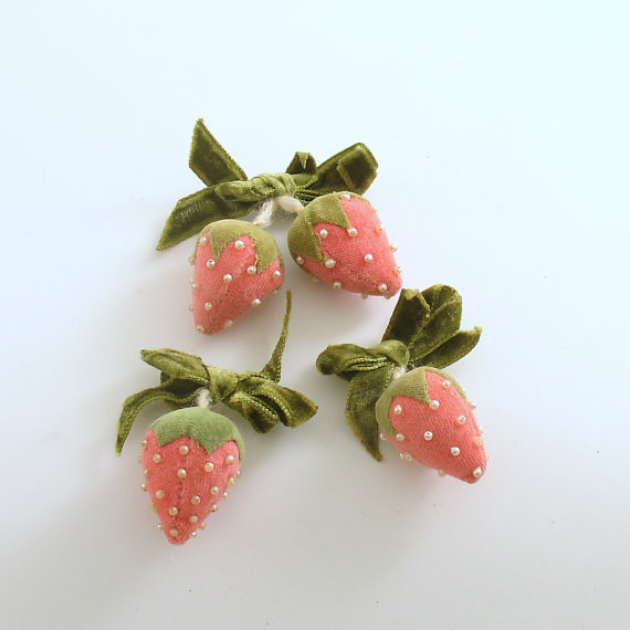 زفاف - Vintage Strawberry Wedding Bouquets Corsage Millinery Velvet Strawberries