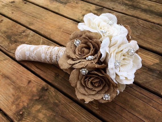 Hochzeit - Large Burlap Bouquet - Shabby Chic Wedding - Rustic Wedding - Rustic Bouquet