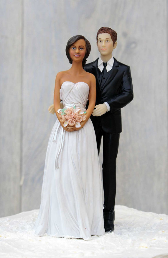 زفاف - Chic Interracial Wedding Cake Topper - African American Bride / Caucasian Groom - Custom Painted Hair Color Available - 702222/702221