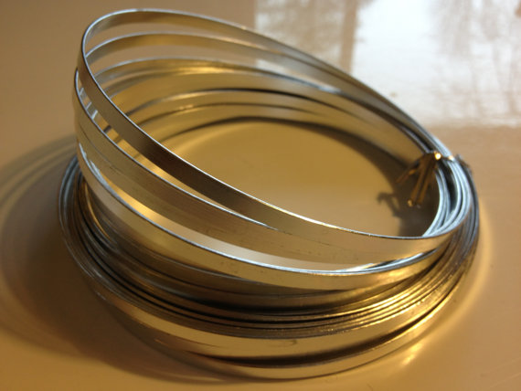 Mariage - silver flat wire wire (32.8 feet)