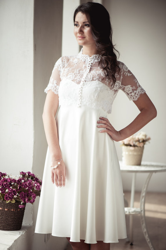 Hochzeit - Empire silhouette short wedding dress with lace jacket M22