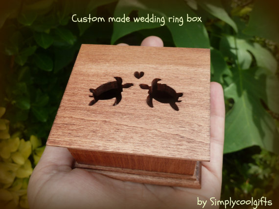 Hochzeit - wedding ring box, ring box, wedding ring pillow, ring pillow, ring bearer pillow box, custom jewelry box, custom ring box, wooden ring box,