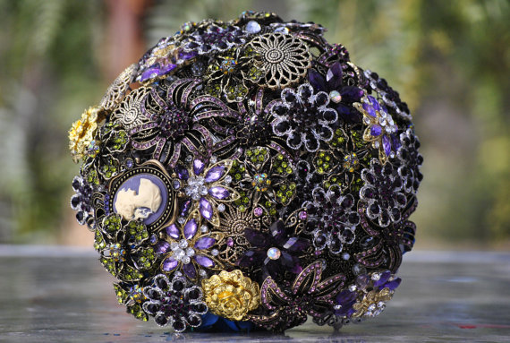 Mariage - Brooch Bridal Bouquets Made to order