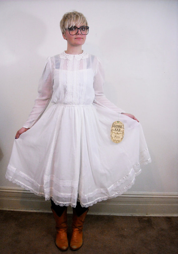Hochzeit - Vintage GUNNE SAX Deadstock White Prairie Dress nos nwt // Sheer 1970s Country Wedding // White Cotton Lace Dress Slip Dress