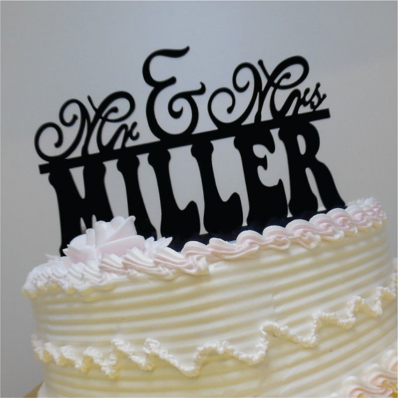 زفاف - Wedding Cake Topper - Mr & Mrs Personalized Acrylic Wedding Cake Topper With Your Last Name - Beautiful Initial Cake Topper