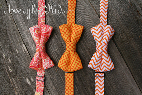 Свадьба - Boys Orange Bow Tie, Paisley Orange Bow Tie, Polka Dot Orange Bow Tie, Chevron Orange Bowtie, Toddler Bow Tie, Wedding Ring Bearer