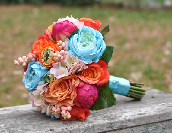 Mariage - Silk Wedding Bouquet, Wedding Bouquet, Keepsake Bouquet, Bridal Bouquet, Bright Summer Wedding Bouquet made of silk flowers.