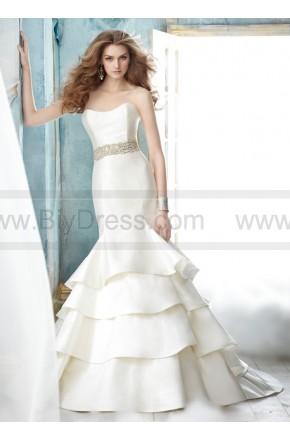 Hochzeit - Jim Hjelm Wedding Dress Style JH8208