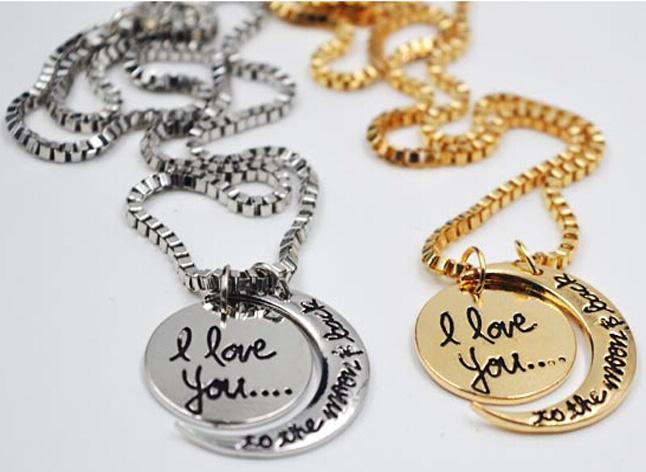Mariage - I Love You to the Moon And Back Necklace Round Two Pieces Pendant Moon Necklace Christmas Gift Chain 2MM 18inch Sun And Moon Necklace Online with $1.05/Piece on Hjklp88's Store 