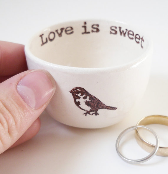 Hochzeit - CUSTOM BIRD wedding ring dish ceramic ring pillow engagement gift bird themed wedding bride to be gift for christmas for newly weds