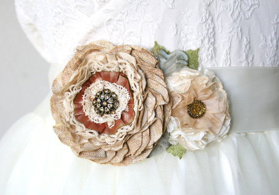Hochzeit - Country Chic Bridal Sash, Rustic Wedding, Fabric Flower Wedding Dress Sash, Unique Bridal Belt, Burlap Flowers, Vintage Wedding Floral Sash
