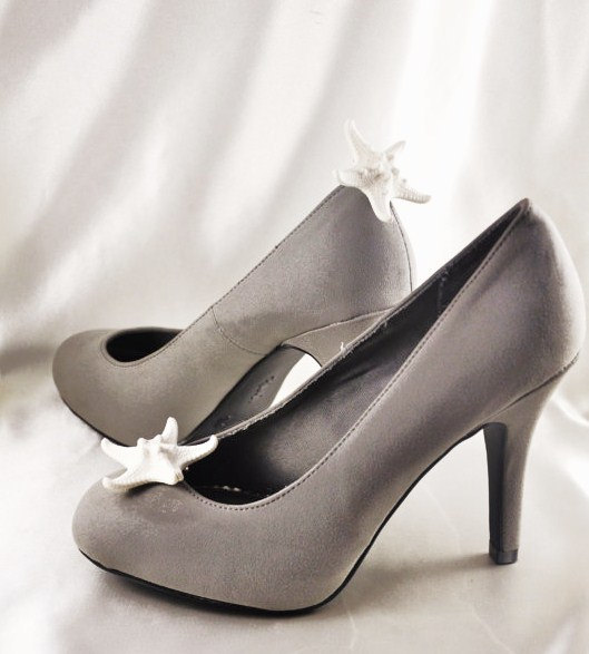 Hochzeit - White Starfish Shoe Clips Perfect for your Beach or Destination Wedding
