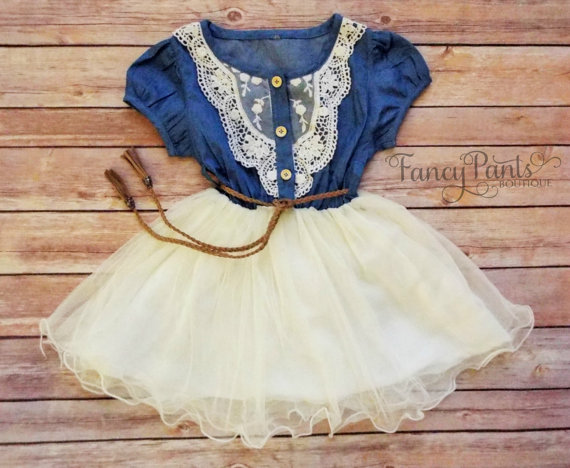 Свадьба - Denim Toddler Girls Tutu Dress, Vintage Dress, Rustic Flower Girl Dress, Western cowgirl dress, girls dress, Beach Wedding, navy dress,