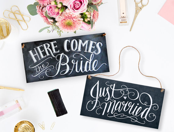 Свадьба - Here Comes The Bride Sign - Just Married Sign - Wedding Chalkboard - Wedding Ceremony Sign - Chalkboard Sign
