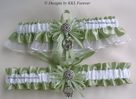 Hochzeit - Irish Wedding Garters Claddagh Shamrock Love Knot Charms Handmade Spring Moss Garters