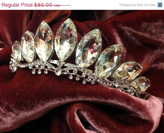 زفاف - Bridal headband, Bridal tiara, Crystal headband, bridal hair jewelry, crystal tiara, Wedding accessory