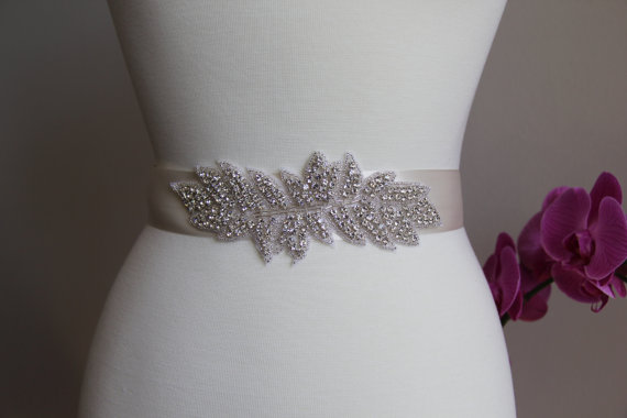 Hochzeit - Elegant and gorgeous rhinestone trim, bridal sash, wedding sash, bridal belt, rhinestone belt, rhinestone sash, rhinestone applique