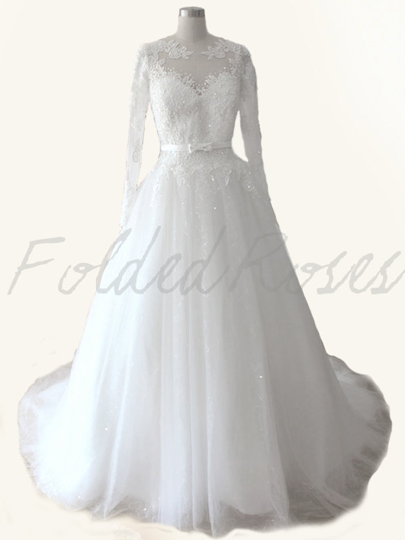 Mariage - Wedding Dress Romantic Wedding Gown Long Sleeve Dress: VERA Lace Ivory White Aline Princess Gown Custom Size