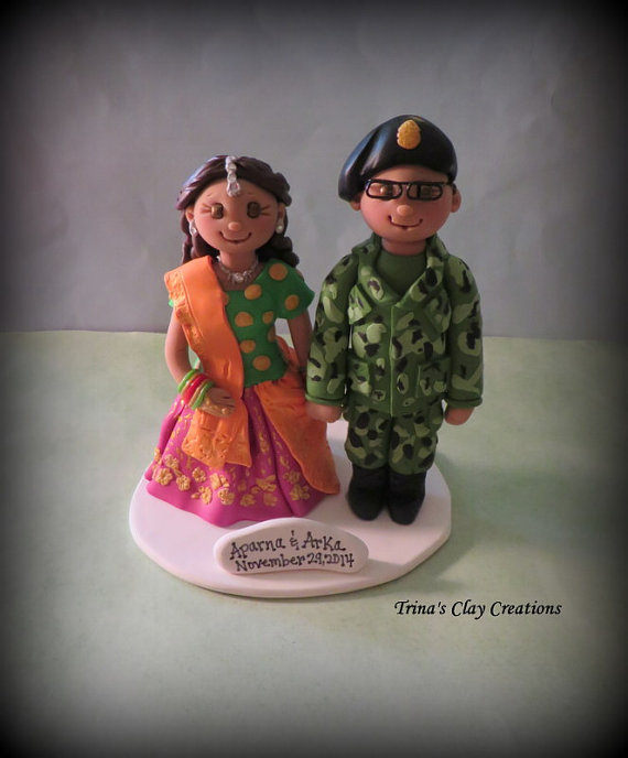 Свадьба - Wedding Cake Topper, Custom Cake Topper, Bride and Groom, Military, Asian, Indian, Saree, Ethnic Wedding Cake Topper, Personalized, Keepsake