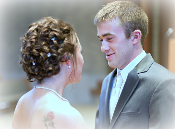 Свадьба - White Ivory Pearl Clip, Bridal Hair Pins, Wedding Hair Accessories, Swarovski Pearl Wedding Hair Pin Set of 4 Hair Pin, Floral Vine Hair Pin