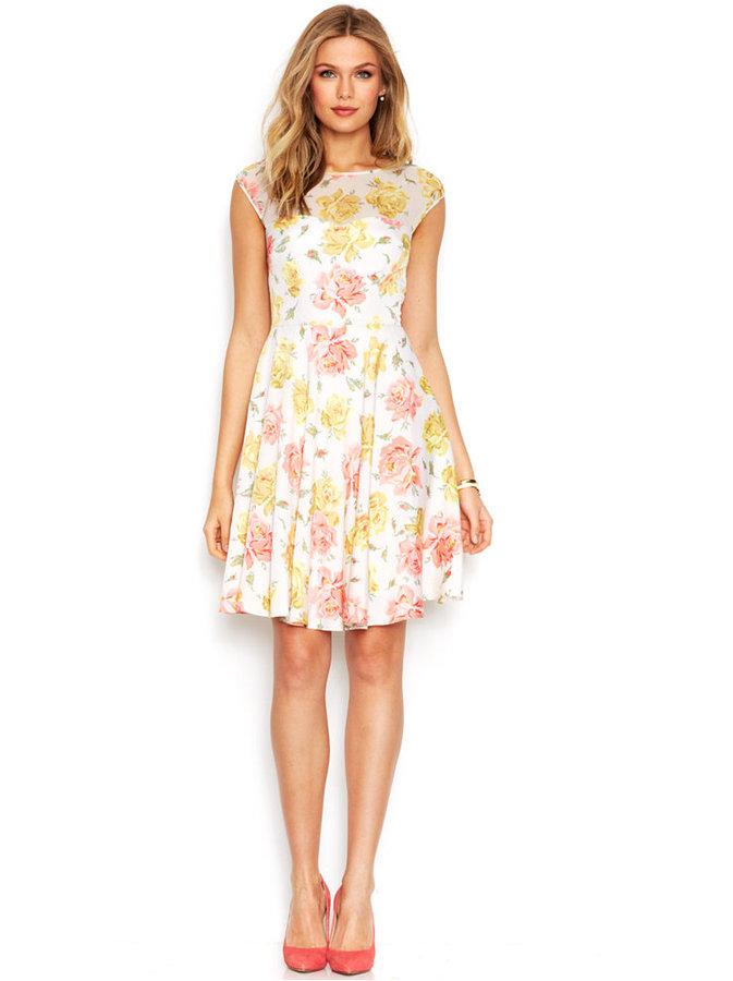 Hochzeit - Betsey Johnson Cap-Sleeve Floral-Print Dress