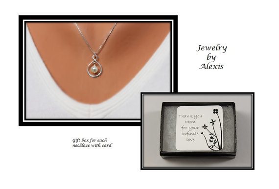 زفاف - Set of 2 Mother of the Bride & Mother of the Groom Gifts - Swarovski Pearl Infinity Necklace and Chain - Sterling Silver - Wedding Jewelry