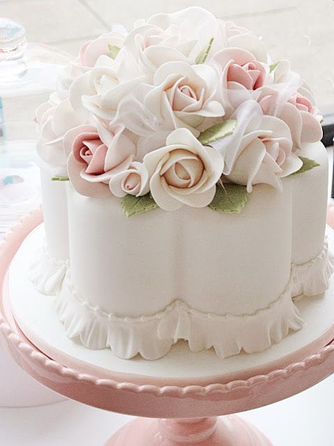 زفاف - Beautiful Cakes & Cup Cakes