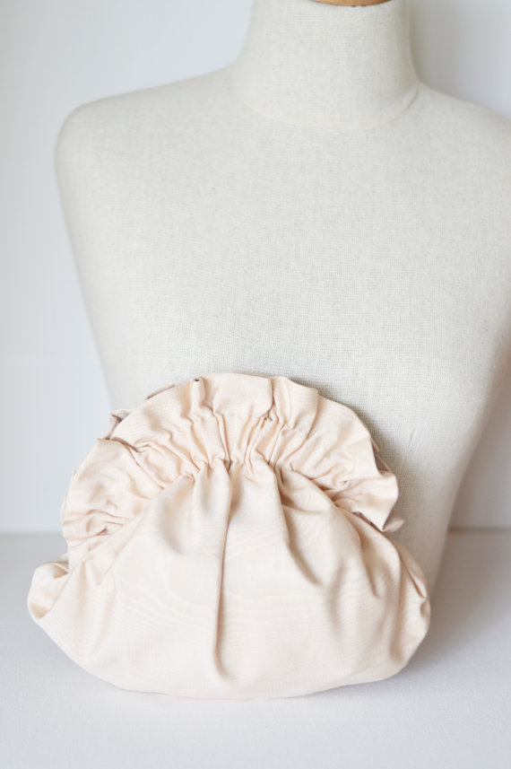 Hochzeit - Ivory clutch,silk moire clutch,small purse,blush pink clutch,ruffle,shoulder bag,bridesmaid purse,wedding,bridesmaid gift,evening bag,fancy