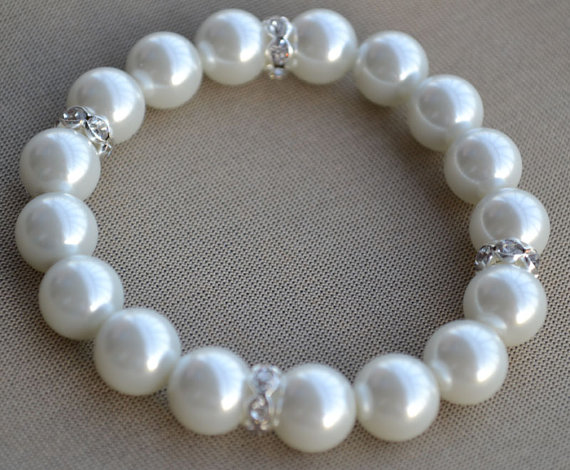 Hochzeit - pearl Bracelet,Glass Pearl Bracelet,white Pearl Bracelet,Wedding Bracelet,bracelet,Bridesmaid Bracelet,Jewelry