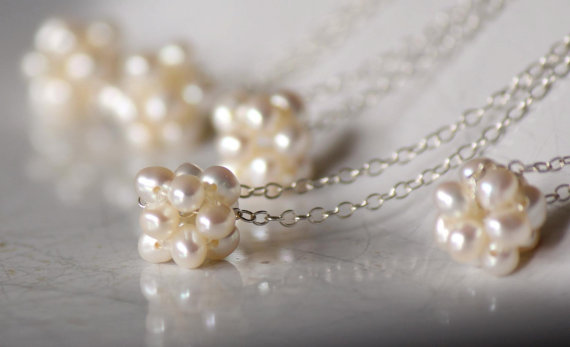 زفاف - 15% OFF SALE - Set of 8 Freshwater Pearl Sterling Necklaces - Bridesmaid gifts - Bridal Party Jewelry Favor - Maid of Honor Necklace