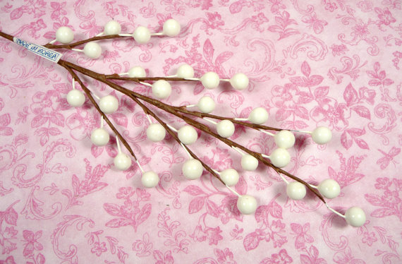 زفاف - Vintage White Berry Twig Spray Chippy NOS Millinery Pep Spray for Weddings  Hats Crafts Wreaths Bridal Bouquets