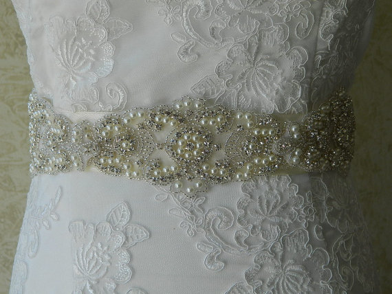 زفاف - Bridal sash , Bridal belt , Wedding sash  - satin ribbon with pearl and rhinestone beaded applique sash,-Mia-Ivory Satin Sash