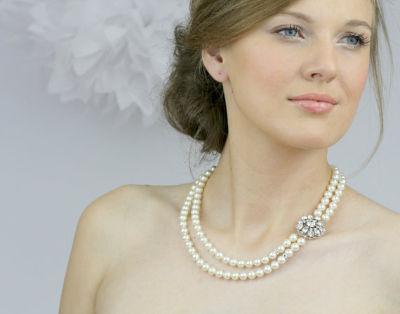 Mariage - Wedding Necklace, Bridal Pearl Necklace, Wedding Jewelry with Swarovski Crystals and Pearls, Wedding Bridesmaid Necklace, Pearl Jewelry