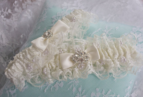 Hochzeit - garter set, garters, garter, wedding garter, handmade in the USA, weddings, beaded garter set, chantilly lace garter set, jeweled garters