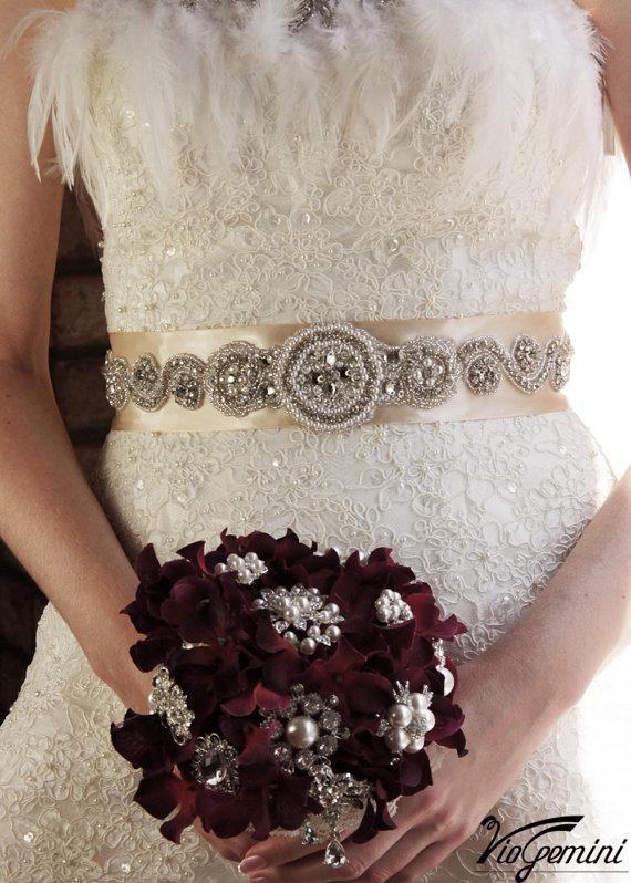Hochzeit - Bridal sash, rhinestones and pearl sash, wedding sash, jeweled sash belt, wedding sash, crystal sash, rhinestone sash, sash
