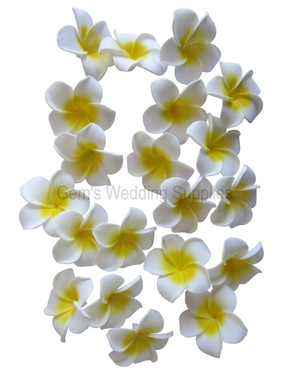 Hochzeit - 20 x Small Frangipani Flowers, 4-5cm Wedding Decoration, Latex Foam, FREE POSTAGE Australia Wide