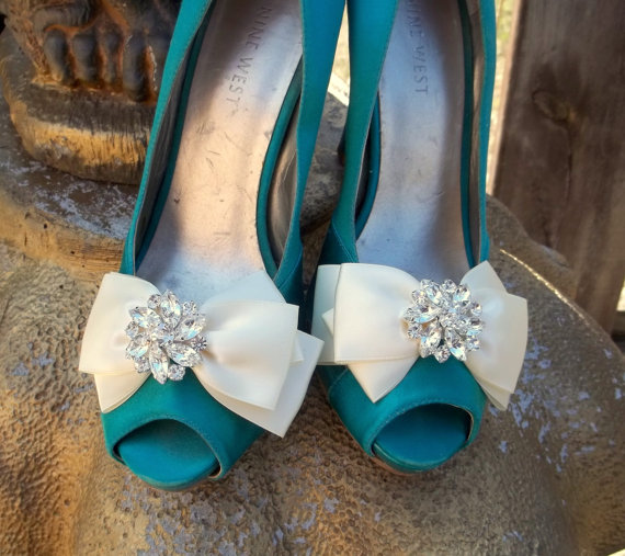 Wedding - Wedding Shoe Clips -  Satin Bows - MANY COLORS AVAILABLE womens shoe clips wedding shoes clip Rhinestone Brooch
