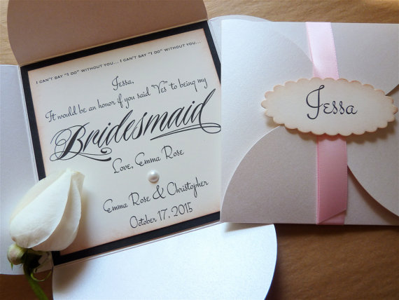 Свадьба - Will You Be My Bridesmaid / Maid of Honor Invitation Personalized Card Invitation Vintage Wedding