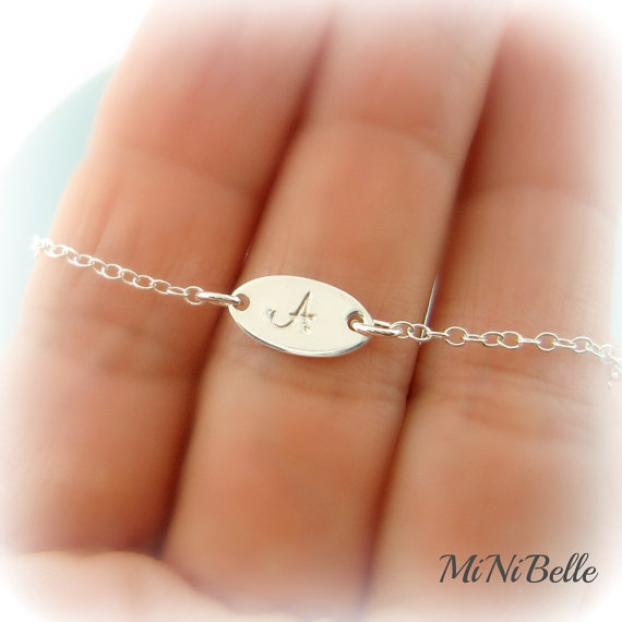 Hochzeit - Sterling Silver Initial Bracelet. Tiny Charm Bracelet. Personalized Mom Bracelet. Bridesmaids Bracelet. Wedding Jewelry