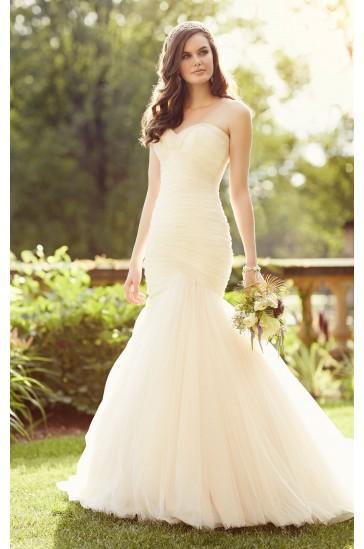 Свадьба - Essense of Australia WHIMSICAL WEDDING DRESSES STYLE D1789