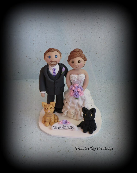 Wedding - Wedding Cake Topper, Custom, Personalized Polymer Clay Bride and Groom with two Pets and Date Plaque, Wedding/Anniversary Keepsake