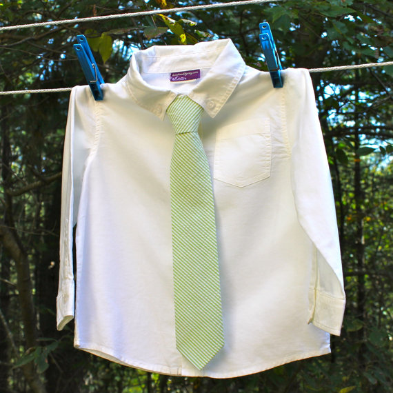 زفاف - Baby Boy's Tie - Green Seersucker - Light Green and White Stripe Necktie
