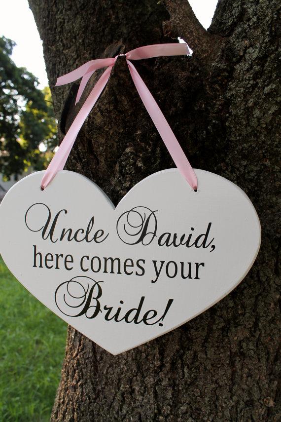 زفاف - 10" x 15" Wooden Heart Wedding Sign:  Double Sided Uncle, here comes your Bride & ....and they lived happily ever after