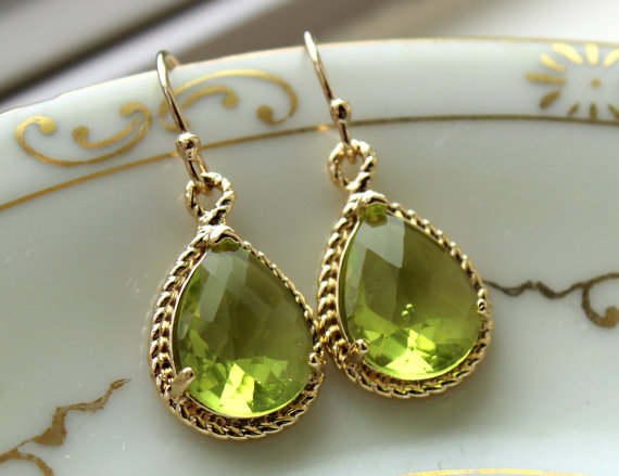Hochzeit - Peridot Earrings Gold Apple Green Jewelry Teardrop Gold Rope Style - Bridesmaid Earrings Wedding Jewelry Bridal Earrings Valentines Day Gift