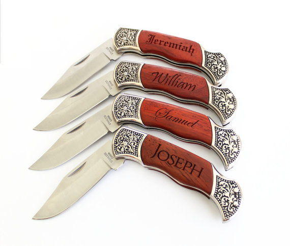 Свадьба - Set of 4  Personalized Groomsmen gifts Custom Pocket Knife Groomsman gifts Hunting Pocket Knife Fathers Day Gift Christmas gift Grooms Gift