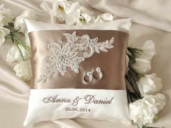 Hochzeit - Lace Wedding Pillow  Ring Bearer Pillow Embroidery Names