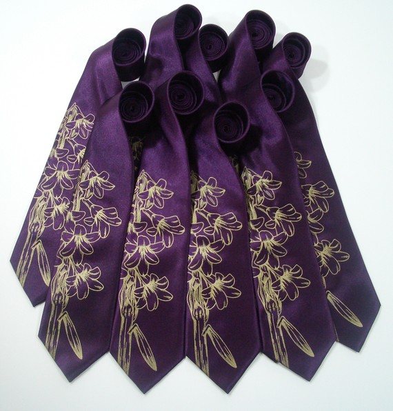 Свадьба - Groomsmen neckties - 9 groomsmen premium quality ties - custom color combinations also available