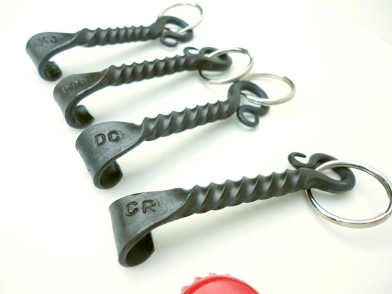 Hochzeit - Groomsmen gift - 4 Personalized Keychain Bottle Openers made by Blacksmith