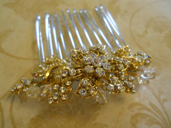 Hochzeit - SALE!! Gold Hair Comb Wedding Hair Comb Rhinestone Clear Crystal hair comb Bridal hair accessory Wedding jewelry Bridal Jewelry Wedding