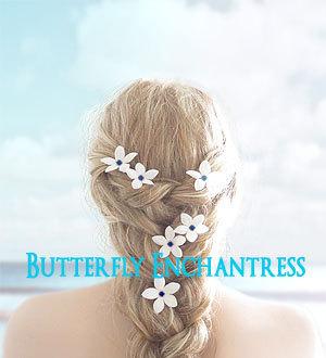 Hochzeit - Something Blue Hair Flowers, Beach Wedding Hair Accessories, Bridal Hair - 6 Creamy White Stephanotis Hair Pins - Dk Blue Rhinestone Centers